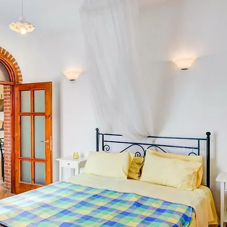 Casa Julian * Gioiella